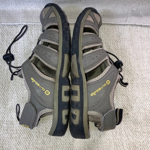 Outbound Men's size 7 Sandals - Black and Gray - Picture 13 of 15